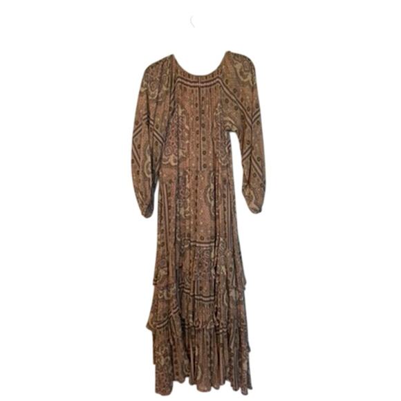 Spell & The Gypsy Elle Ferguson X Baby Anything Rumour Gown - Picture 7 of 7